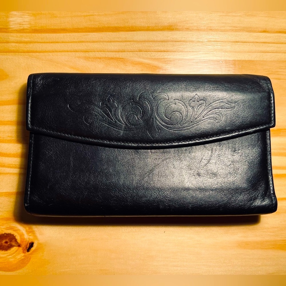 Gorgeous black vintage leather wallet
